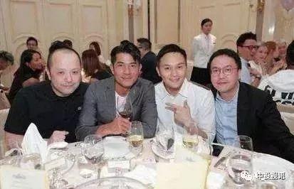 两兄弟吃瓜娱乐圈,两兄弟揭秘娱乐圈幕后风云