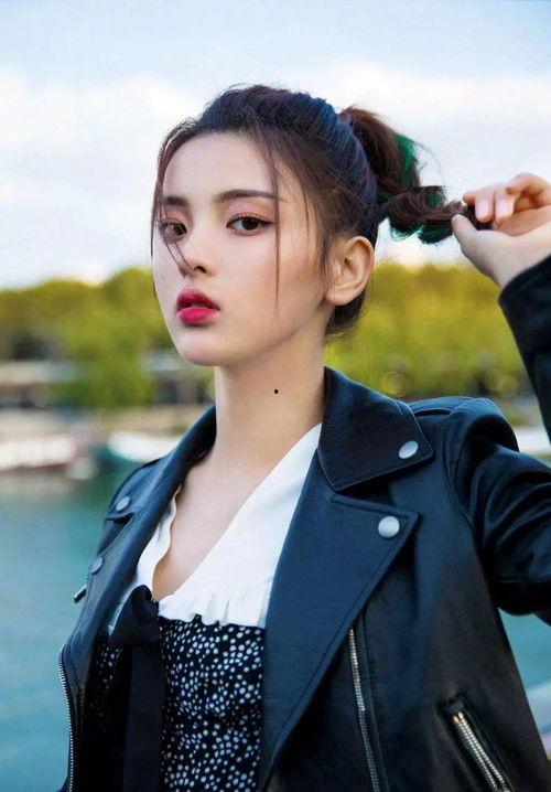 娱乐吃瓜酱变形计,娱乐吃瓜酱的华丽蜕变之旅